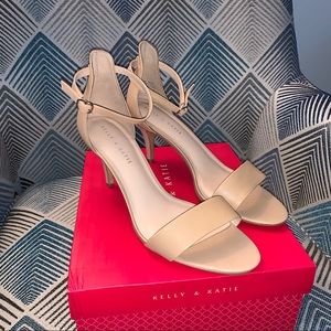 Gently Worn Kelly & Katie Nadia Heels
